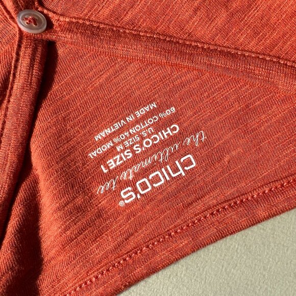 Chicos The Ultimate Tee Size Medium Henley Button 3/4 Sleeve Cotton Modal Orange - Picture 3 of 6